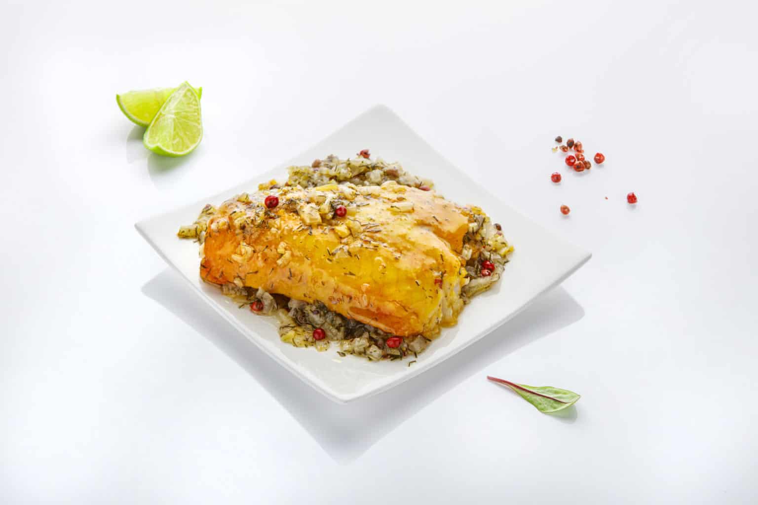 Marinated Hake Fillet with Vinaigrette and Pink Berries | Cuisine Solutions