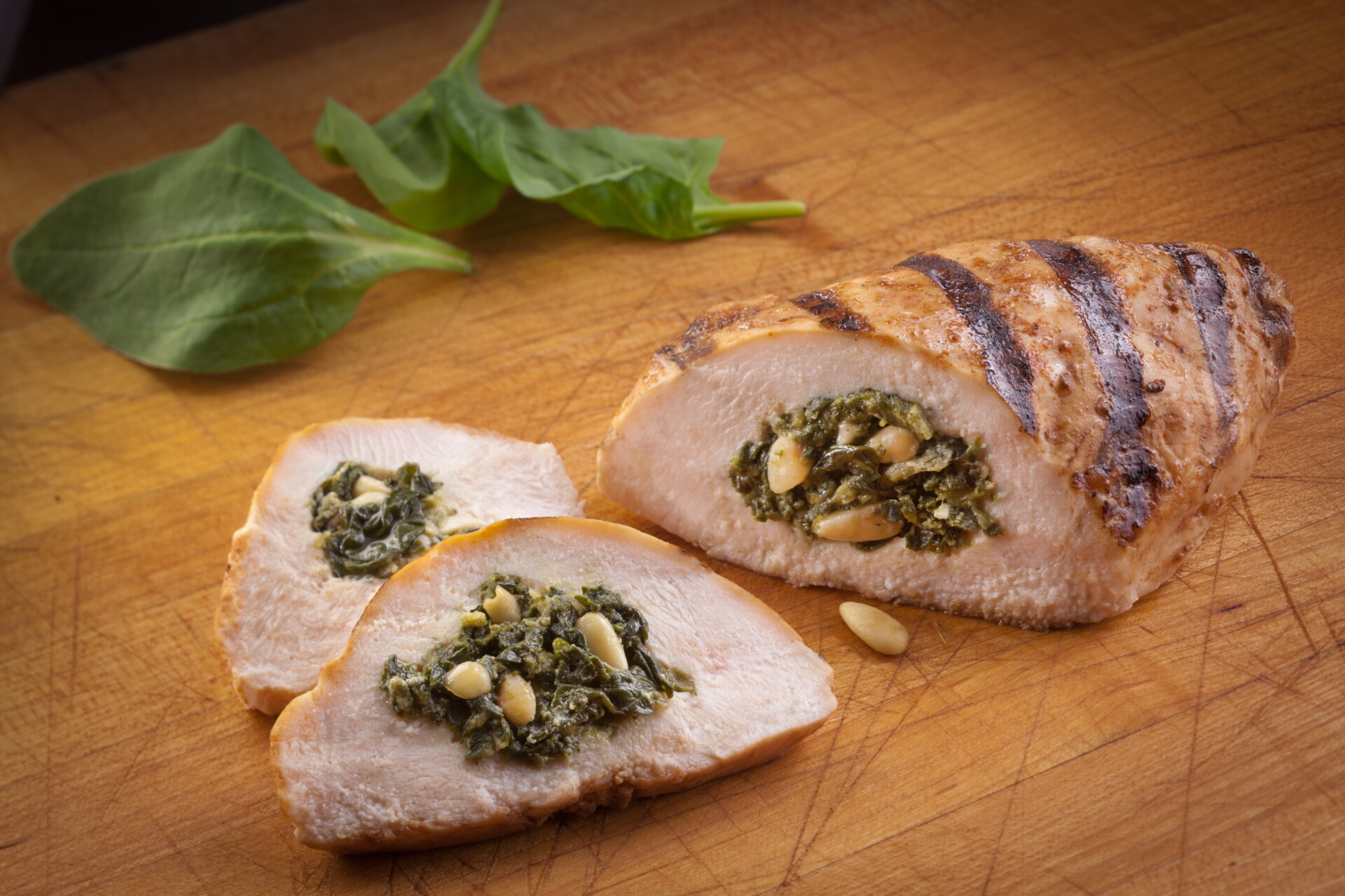 Chicken breast stuffed with spinach and pine nuts